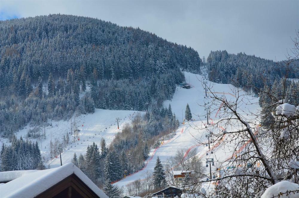 Spacious 2 Bedroom Apartment Zell-Am-See Town Center Zell am See Exterior photo
